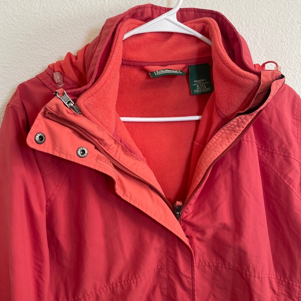 VTG‎ LL Bean Womens Medium Coral 2 jackets w/ Insulated Fleece Liner Jacket Hood